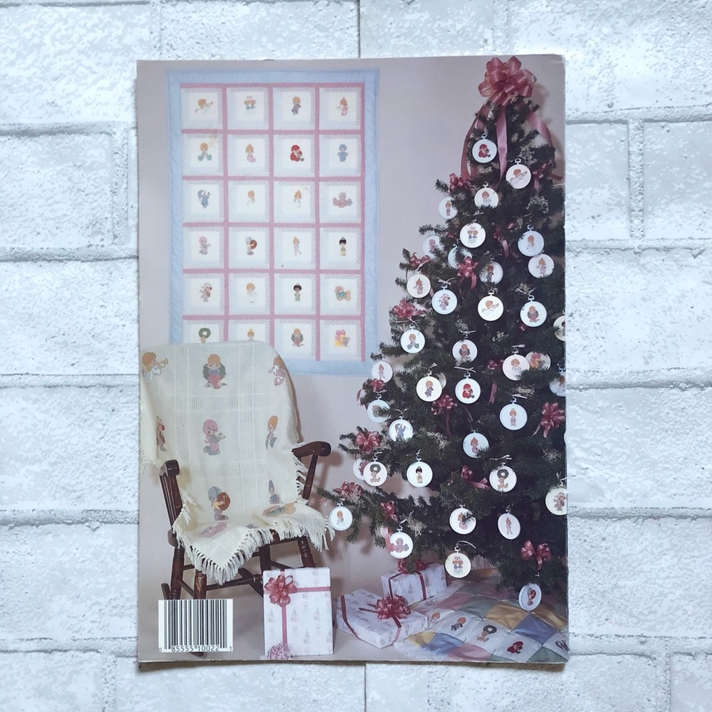 Vintage Precious Moments Cross Stitch Book 1989 Gloria & Pat Miniature Ornaments